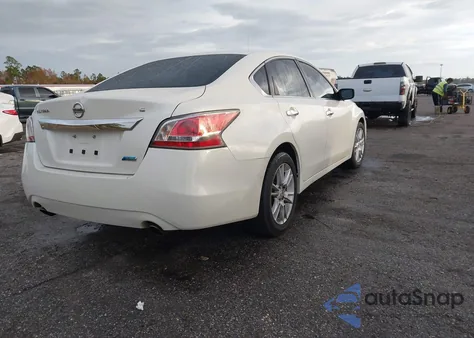 2014 Nissan Altima 2.5/2.5 S/2.5 Sl/2.5 Sv из США, поврежденный, VIN 1N4AL3AP4EC287833